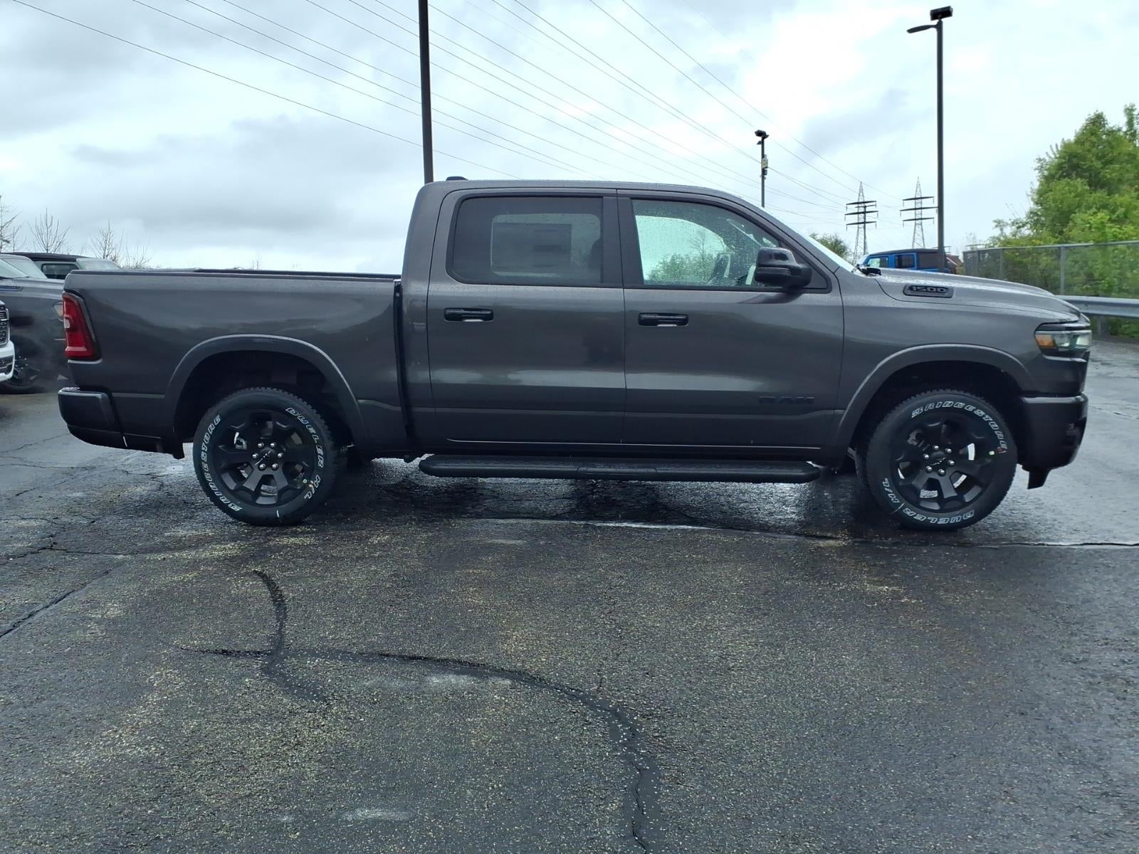 2026 RAM 1500 RAM 1500 BIG HORN CREW CAB 4X4 5'7' BOX
