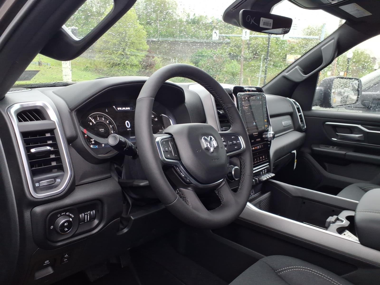 2026 RAM 1500 RAM 1500 BIG HORN CREW CAB 4X4 5'7' BOX