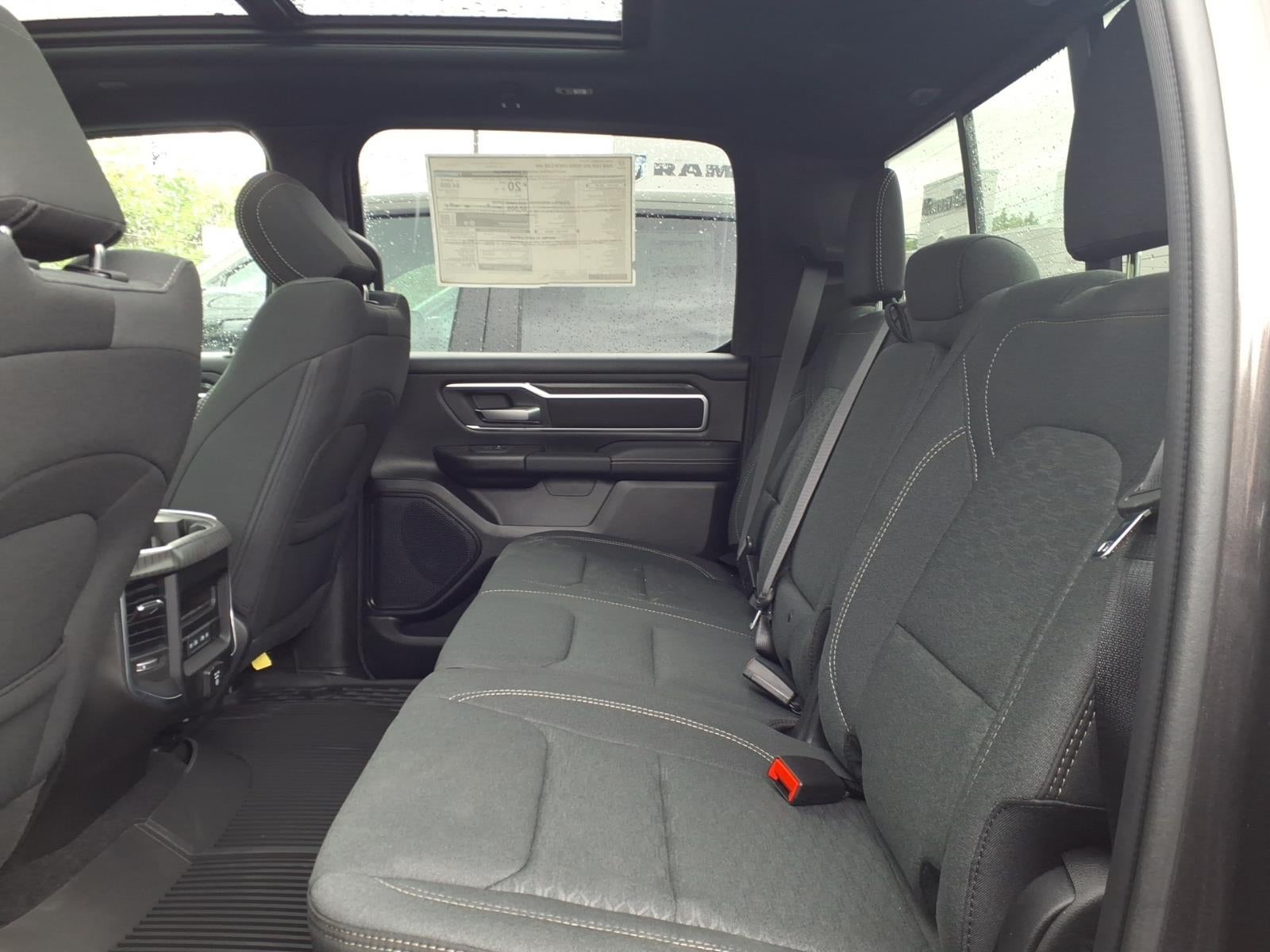 2026 RAM 1500 RAM 1500 BIG HORN CREW CAB 4X4 5'7' BOX