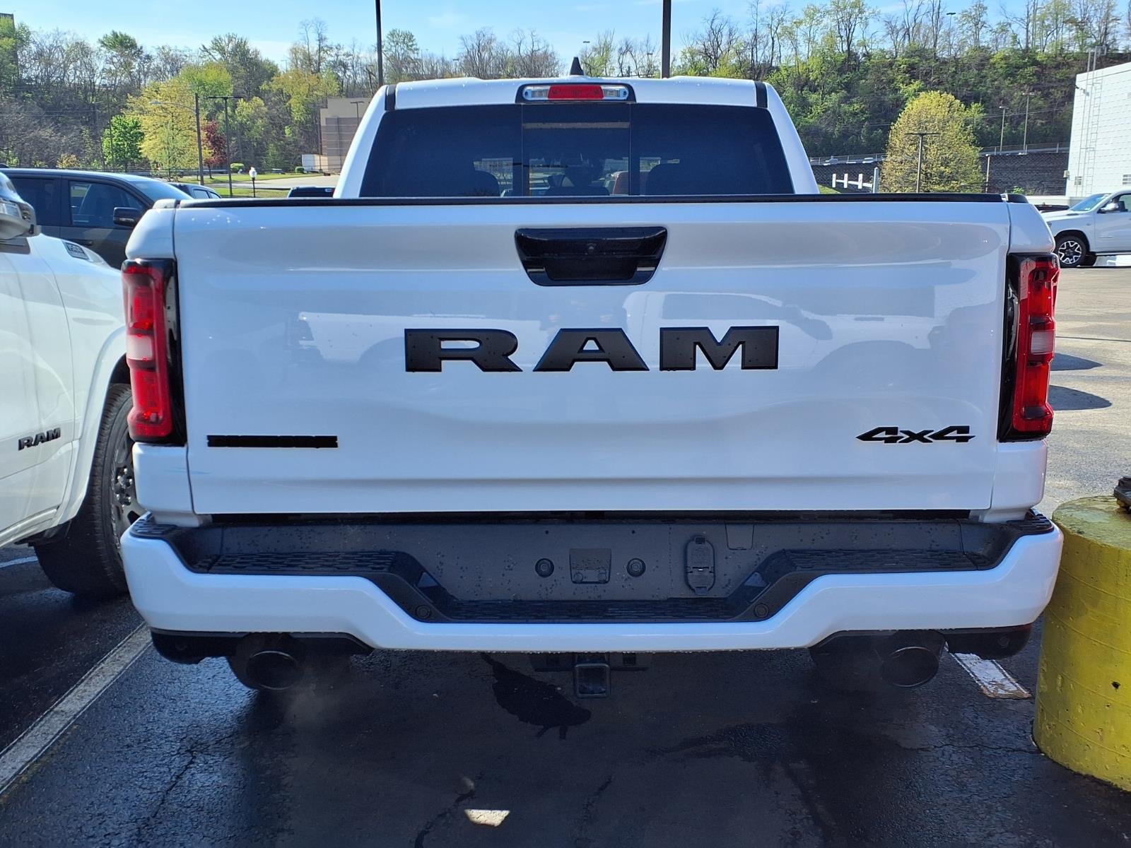 2026 RAM 1500 RAM 1500 BIG HORN CREW CAB 4X4 5'7' BOX