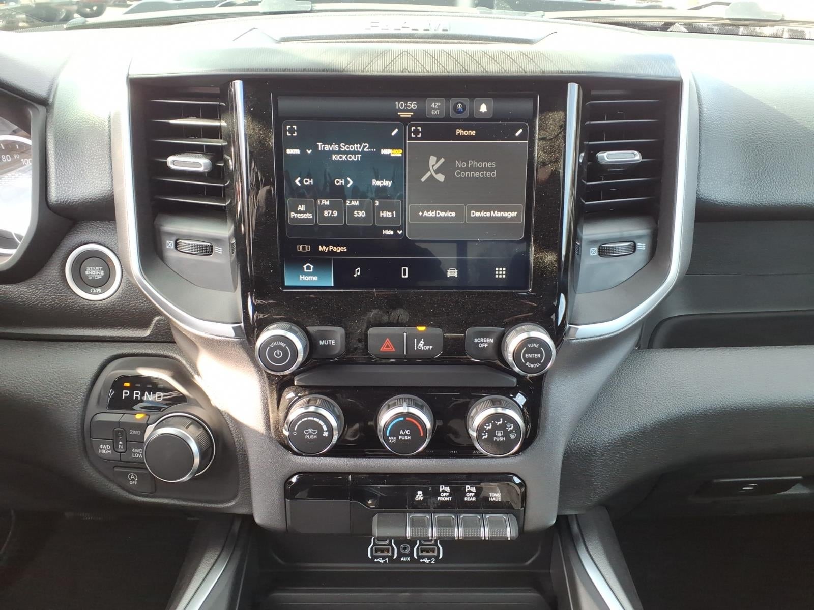 2026 RAM 1500 RAM 1500 EXPRESS CREW CAB 4X4 5'7' BOX