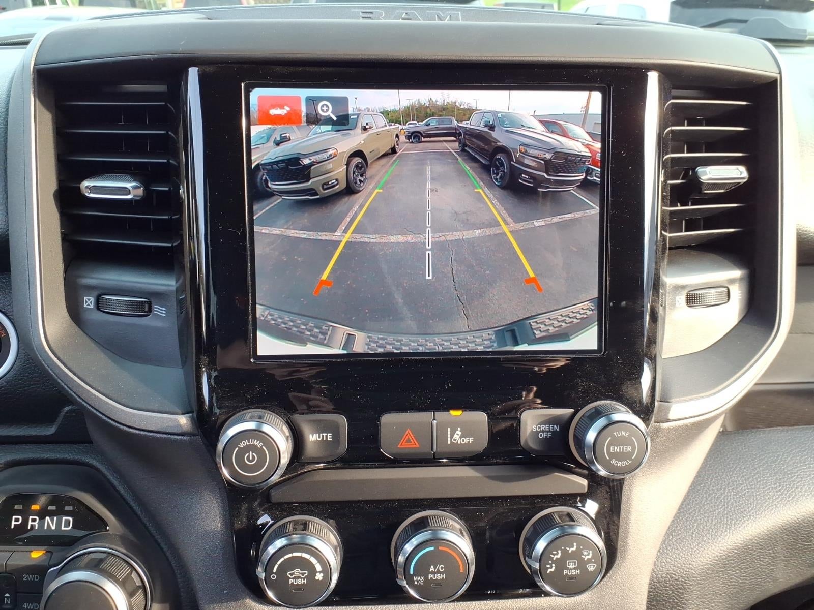 2026 RAM 1500 RAM 1500 WARLOCK CREW CAB 4X4 5'7' BOX