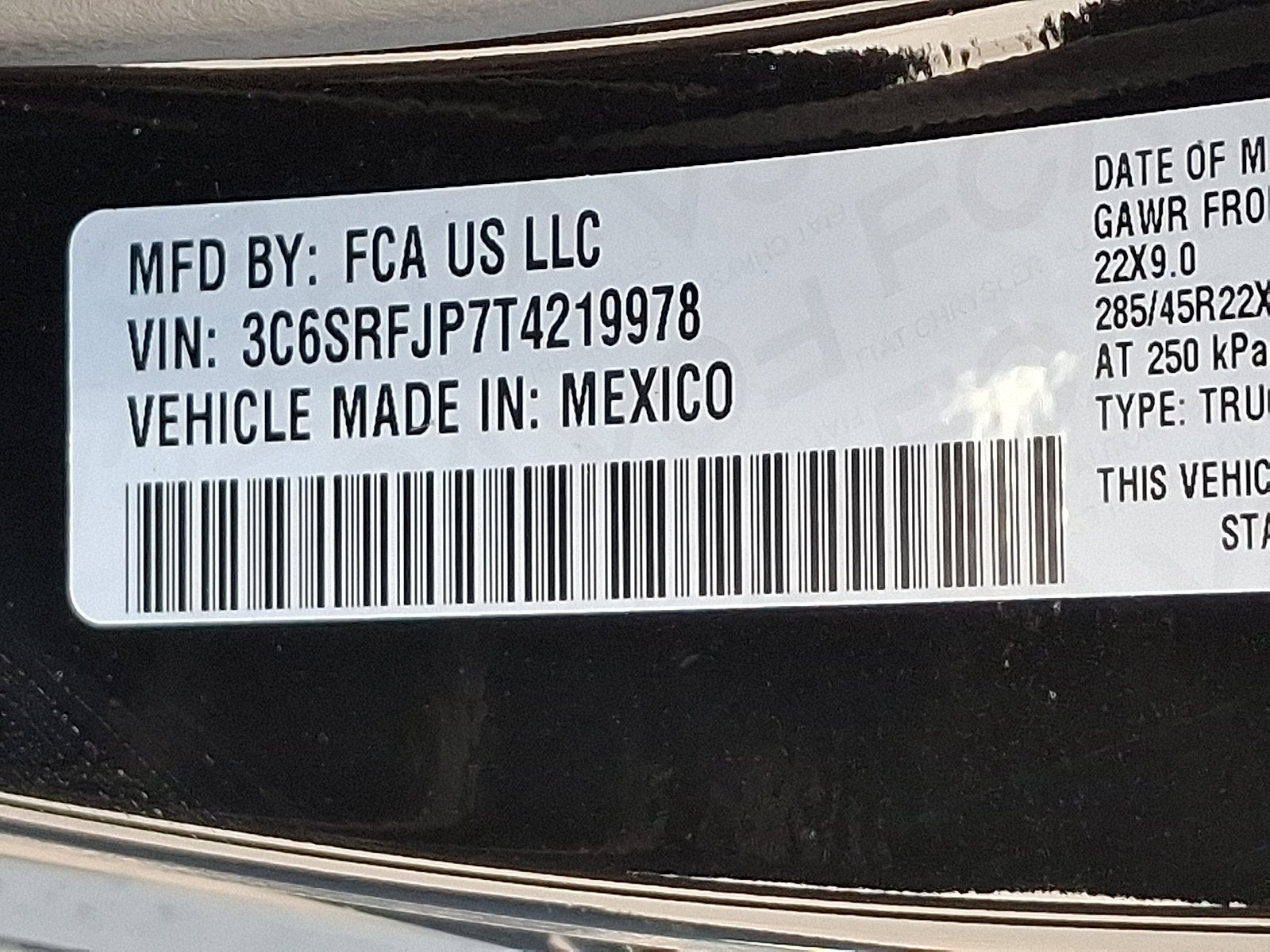 2026 RAM 1500 RAM 1500 LARAMIE CREW CAB 4X4 5'7' BOX