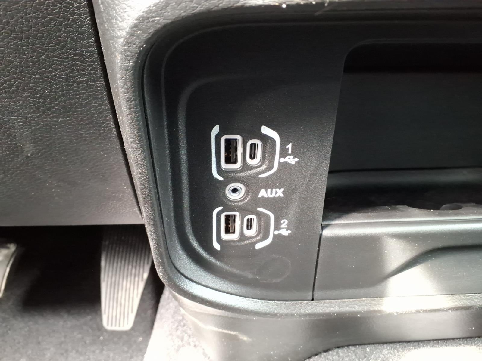 2026 RAM 2500 RAM 2500 BLACK EXPRESS CREW CAB 4X4 6'4' BOX