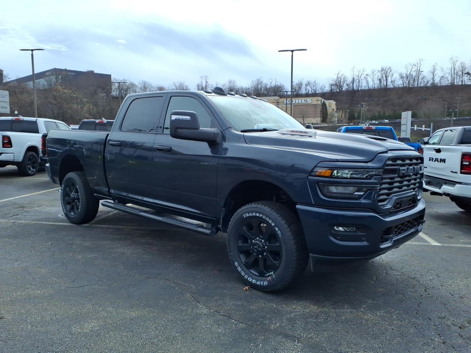 2026 RAM 2500 RAM 2500 BLACK EXPRESS CREW CAB 4X4 6'4' BOX