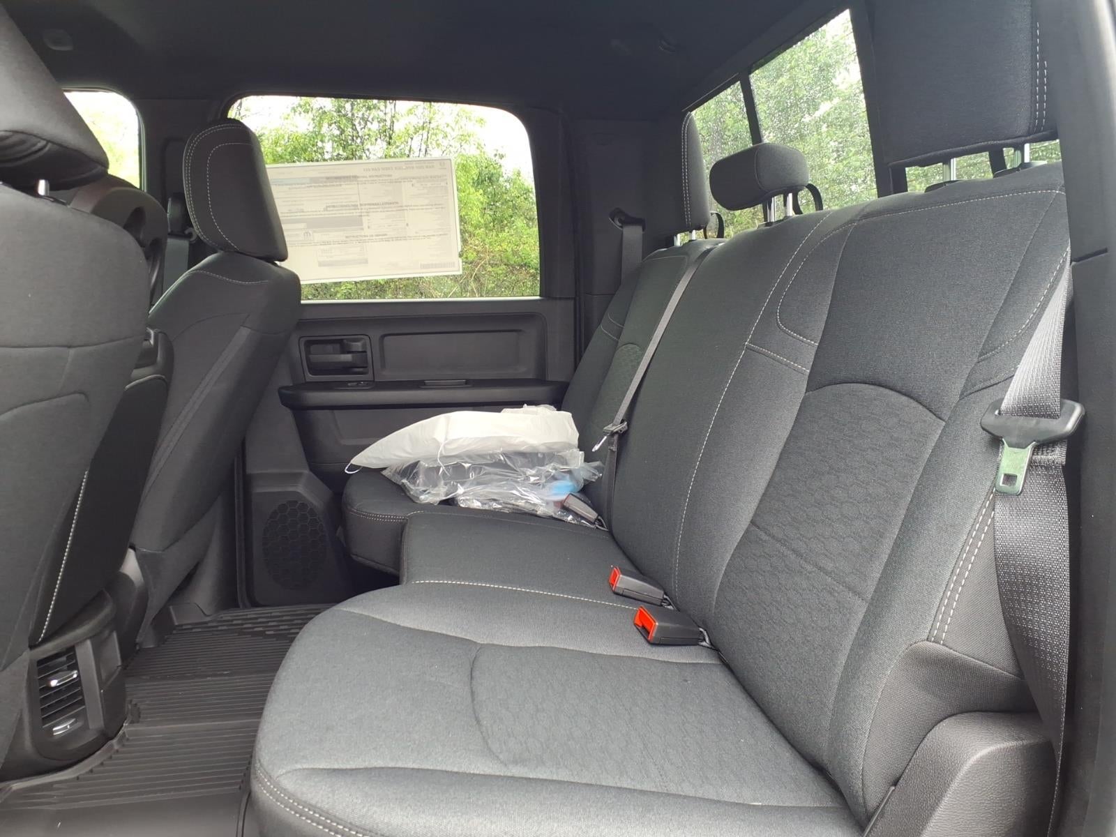 2026 RAM 2500 RAM 2500 WARLOCK CREW CAB 4X4 6'4' BOX