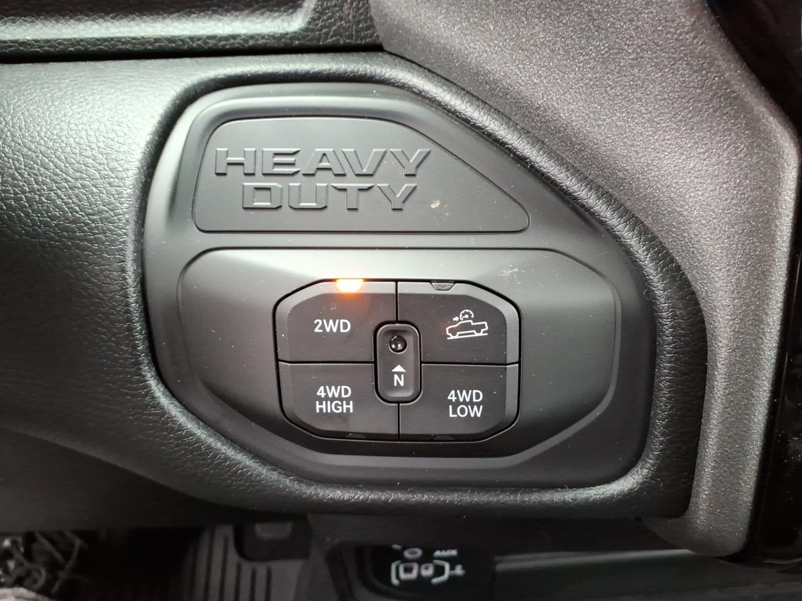 2026 RAM 2500 RAM 2500 WARLOCK CREW CAB 4X4 6'4' BOX