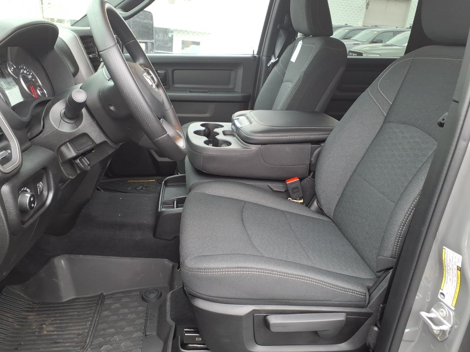 2026 RAM 2500 RAM 2500 WARLOCK CREW CAB 4X4 6'4' BOX