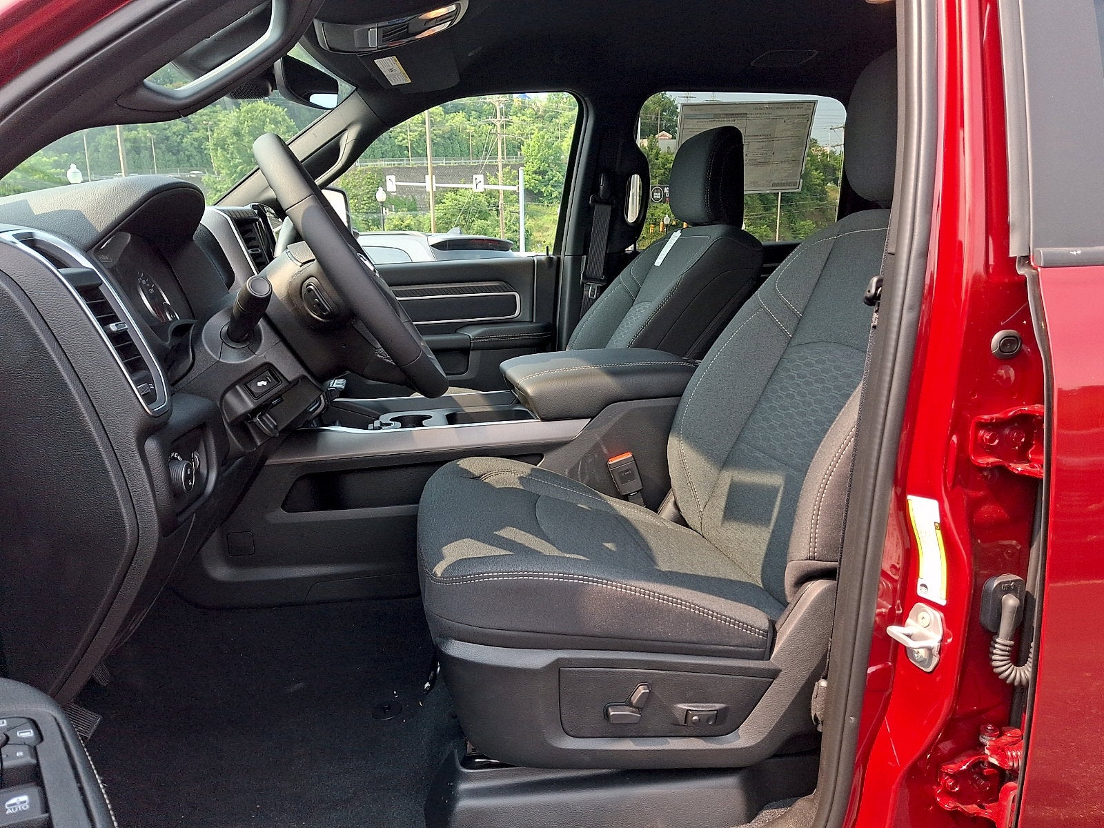 2026 RAM 2500 RAM 2500 BIG HORN CREW CAB 4X4 6'4' BOX