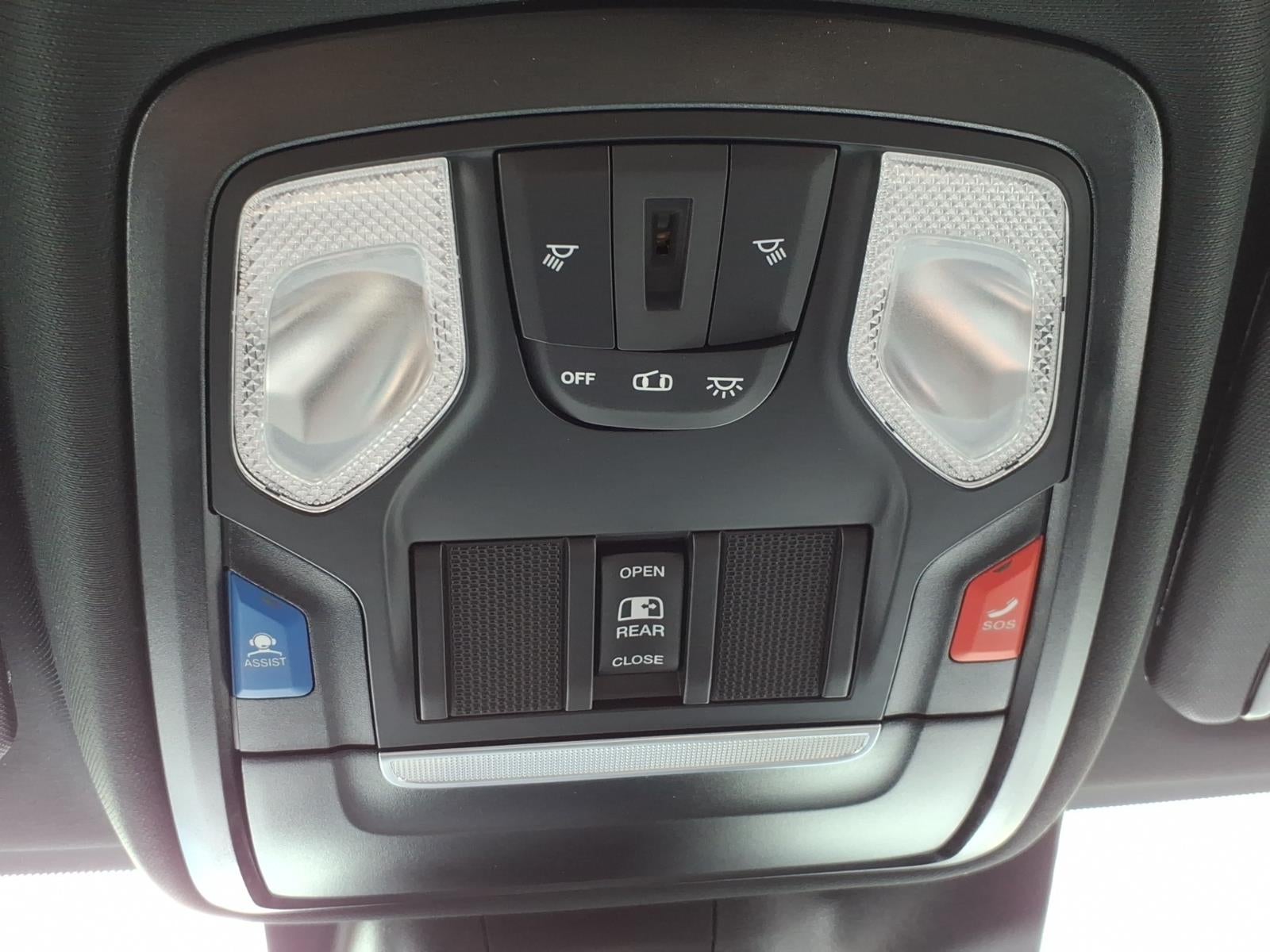 2026 RAM 2500 RAM 2500 BLACK EXPRESS CREW CAB 4X4 8' BOX