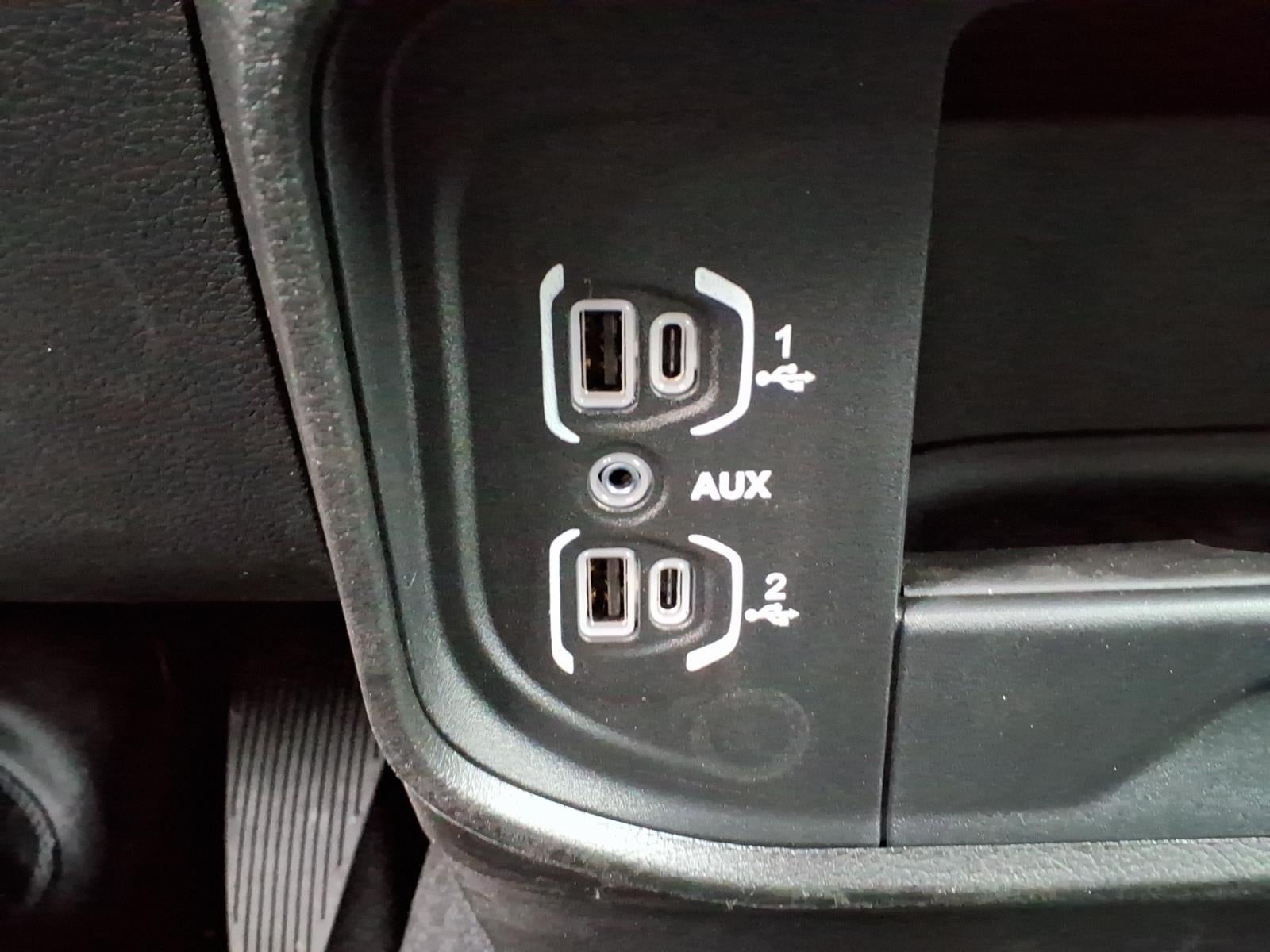 2026 RAM 2500 RAM 2500 TRADESMAN CREW CAB 4X4 8' BOX