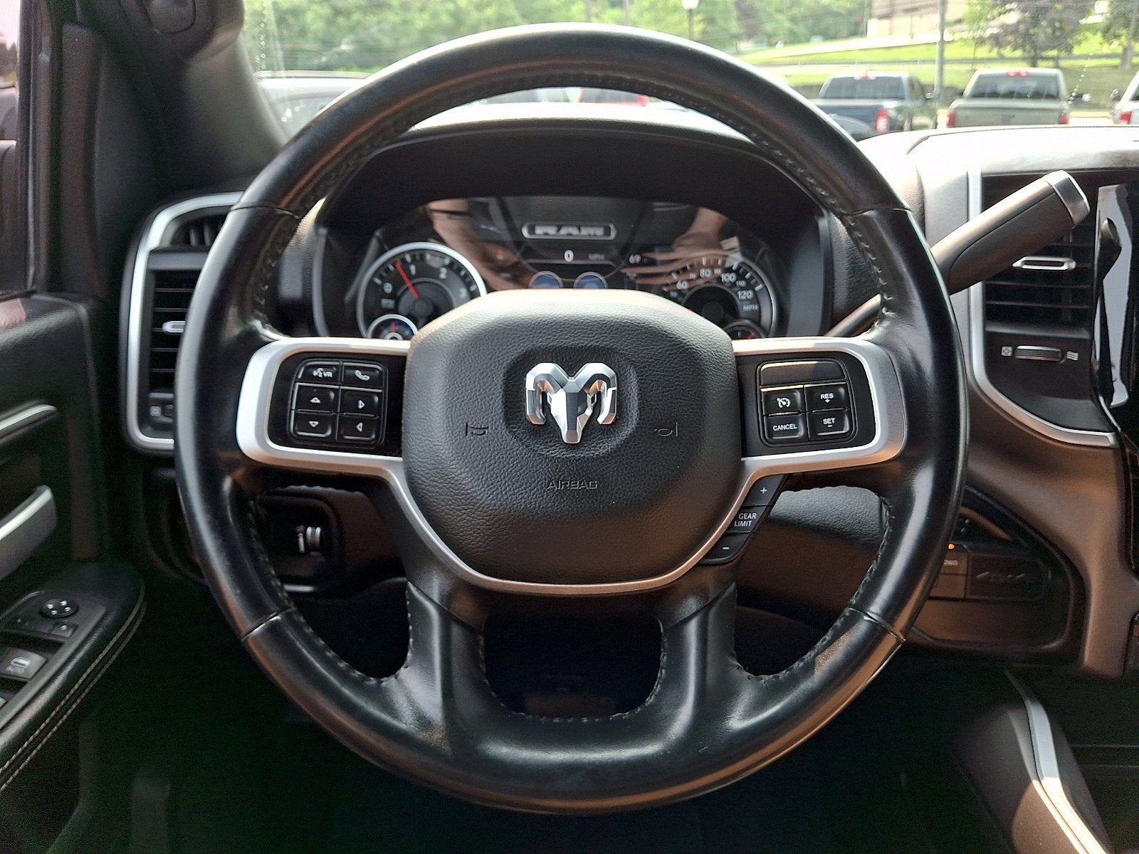 2022 RAM 2500 Big Horn Mega Cab 4x4 6'4'' Box