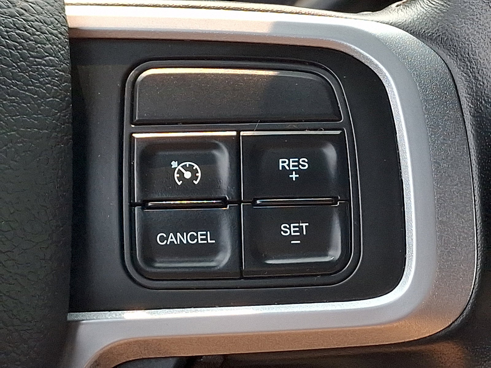 2022 RAM 2500 Big Horn Mega Cab 4x4 6'4'' Box