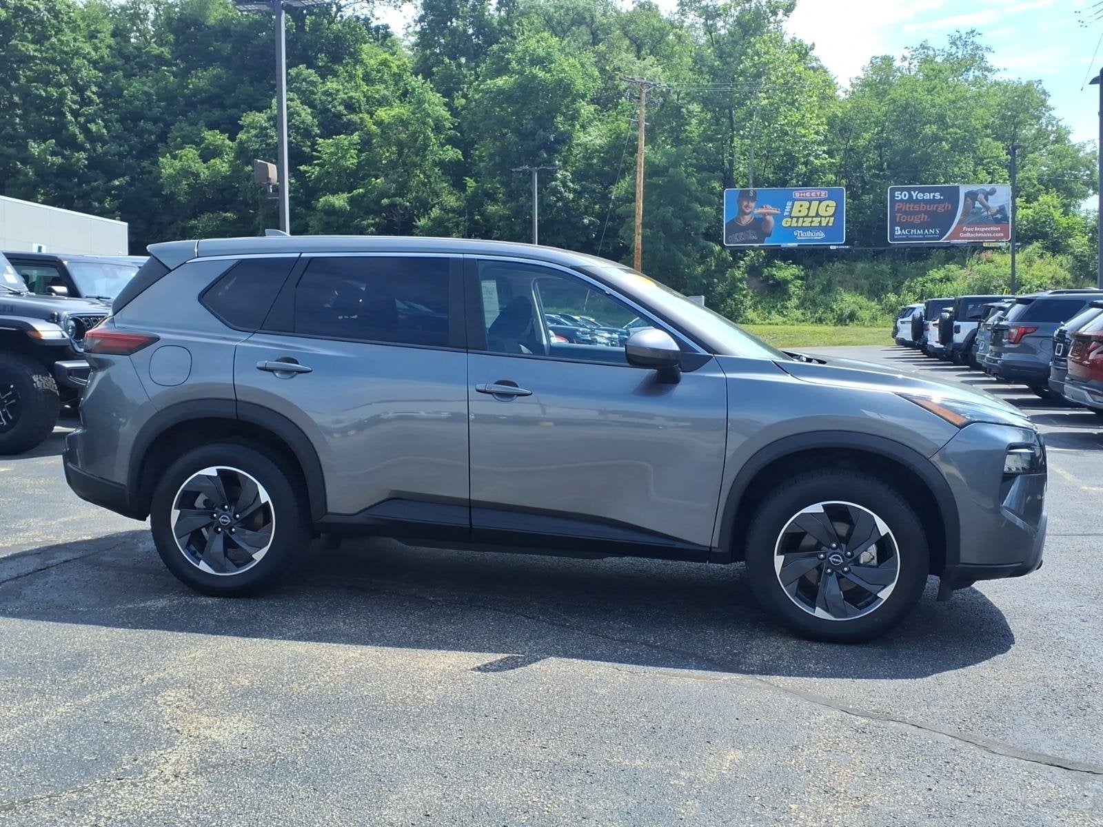 2025 Nissan Rogue SV FWD