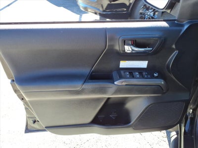 2016 Toyota Tacoma SR V6