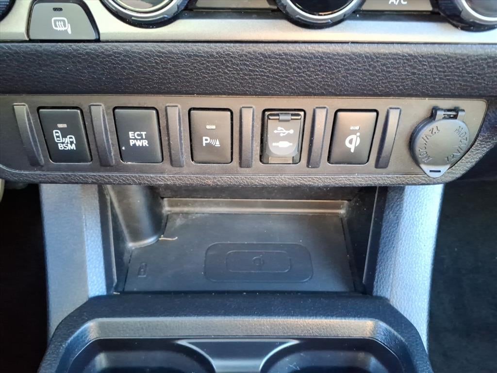 2016 Toyota Tacoma SR V6