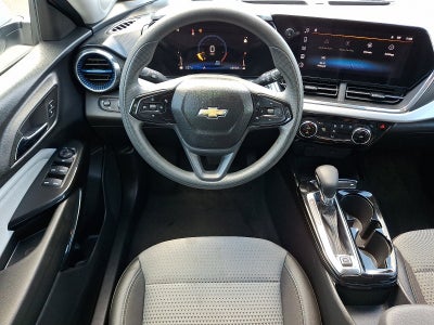 2025 Chevrolet Trax FWD LT