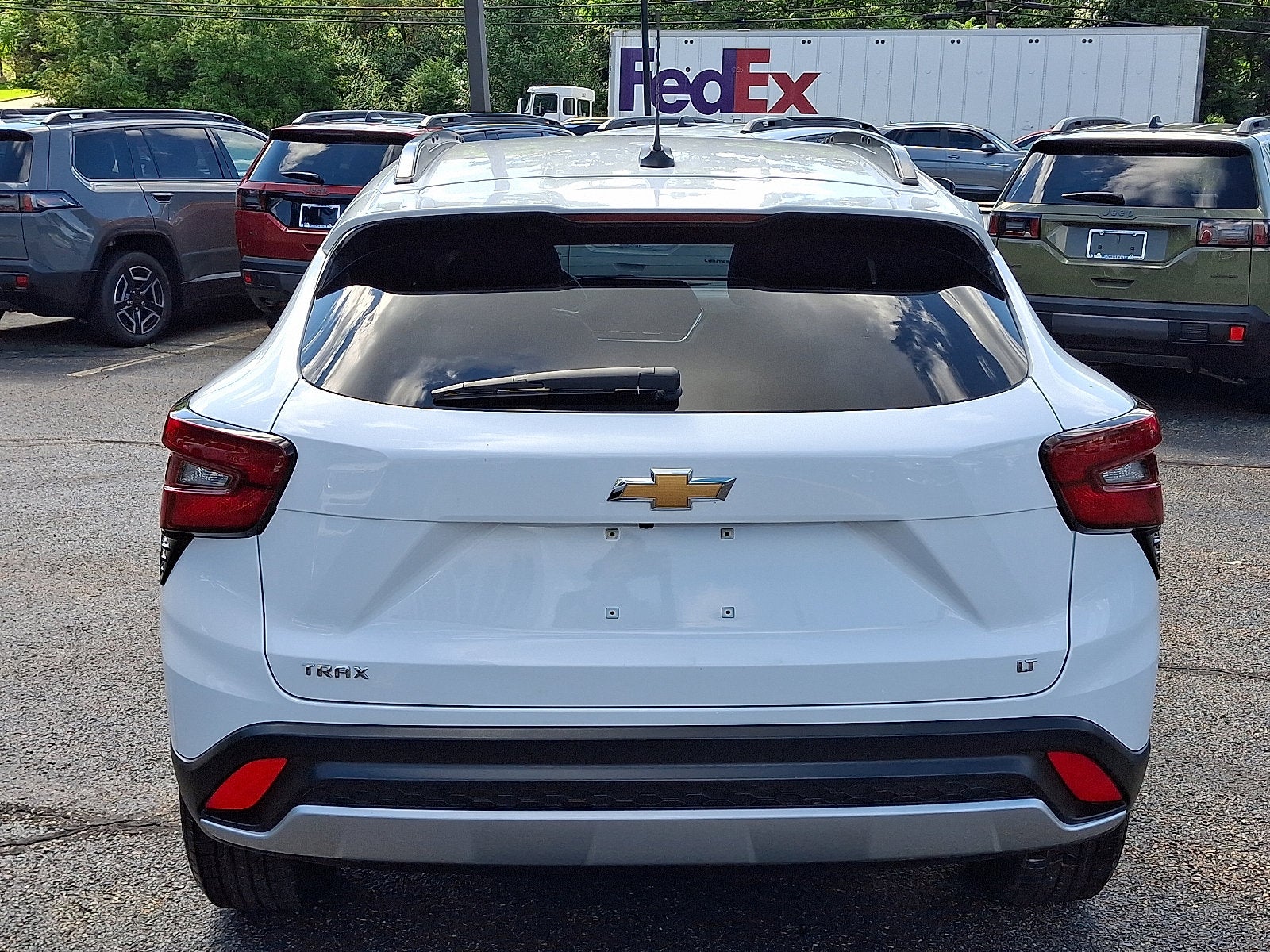 2025 Chevrolet Trax FWD LT
