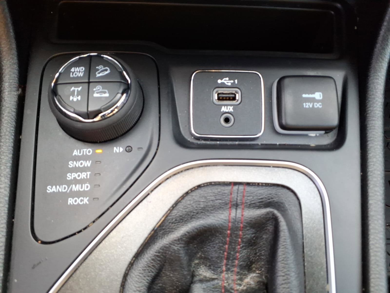 2022 Jeep Cherokee Trailhawk