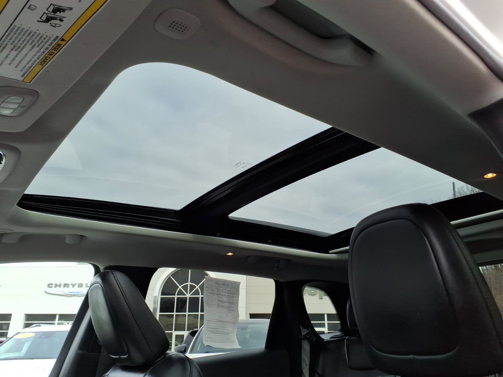 2020 Jeep Cherokee Altitude