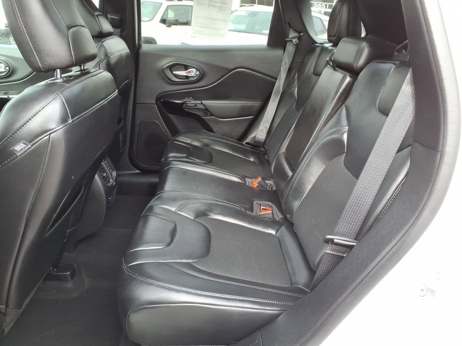 2020 Jeep Cherokee Altitude