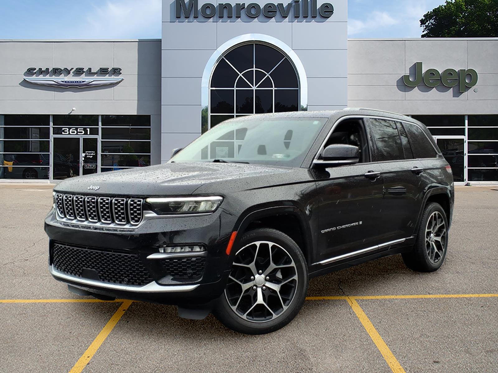 2022 Jeep Grand Cherokee Summit Reserve
