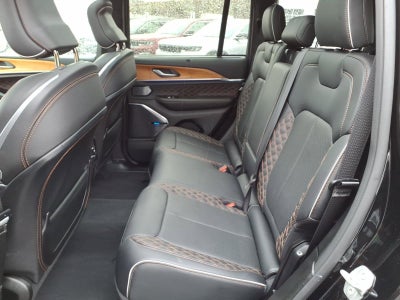 2022 Jeep Grand Cherokee Summit Reserve