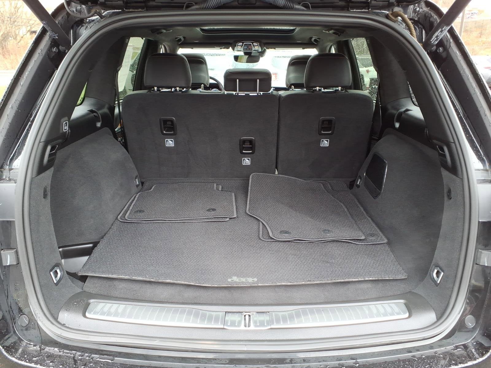 2022 Jeep Grand Cherokee Summit Reserve