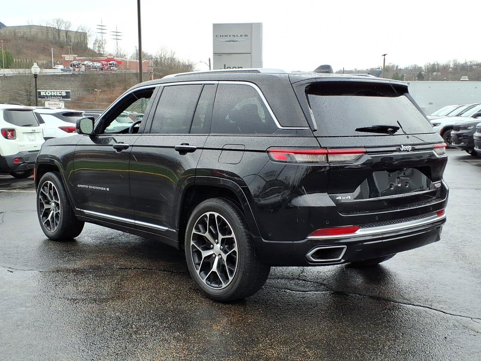 2022 Jeep Grand Cherokee Summit Reserve