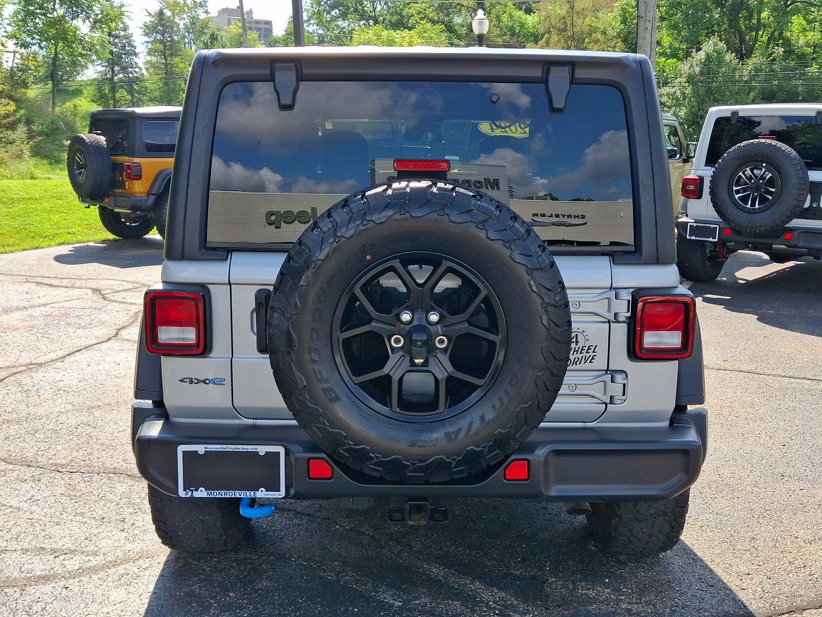 2024 Jeep Wrangler 4xe Willys