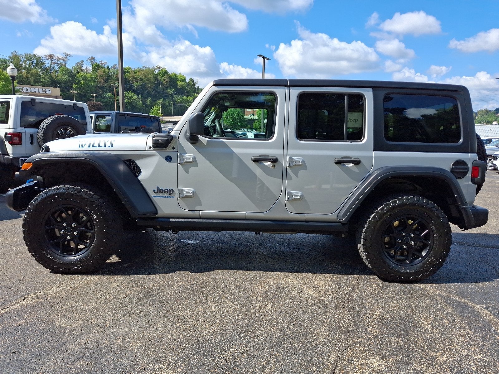 2024 Jeep Wrangler 4xe Willys
