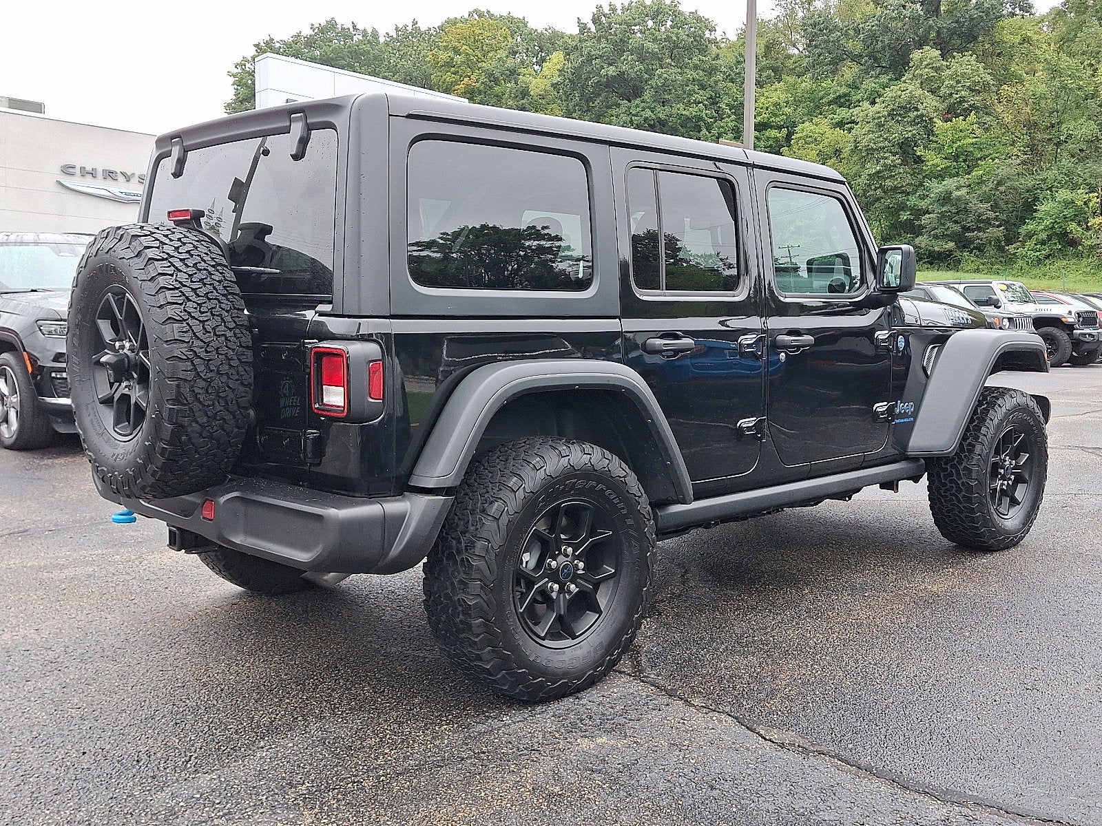 2024 Jeep Wrangler 4xe Willys