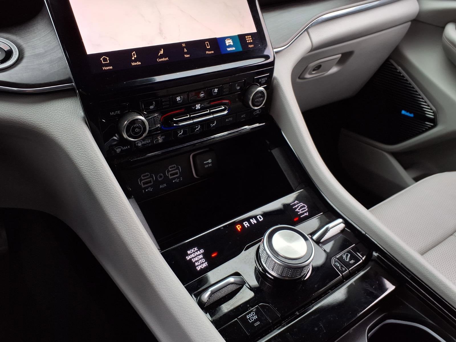 2022 Jeep Grand Cherokee 4xe Overland