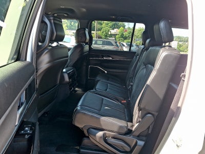 2023 Jeep Wagoneer Series III
