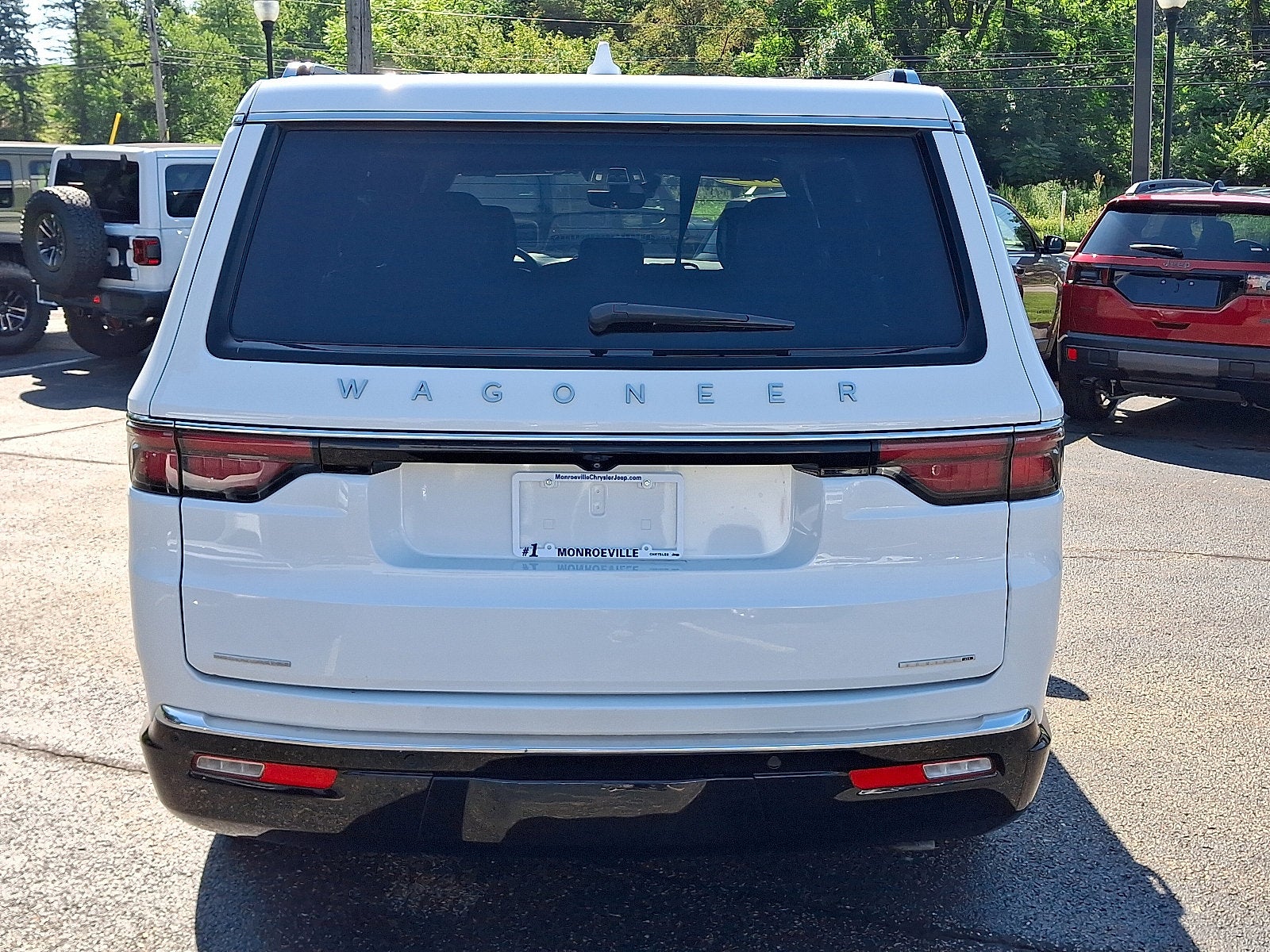 2023 Jeep Wagoneer Series III