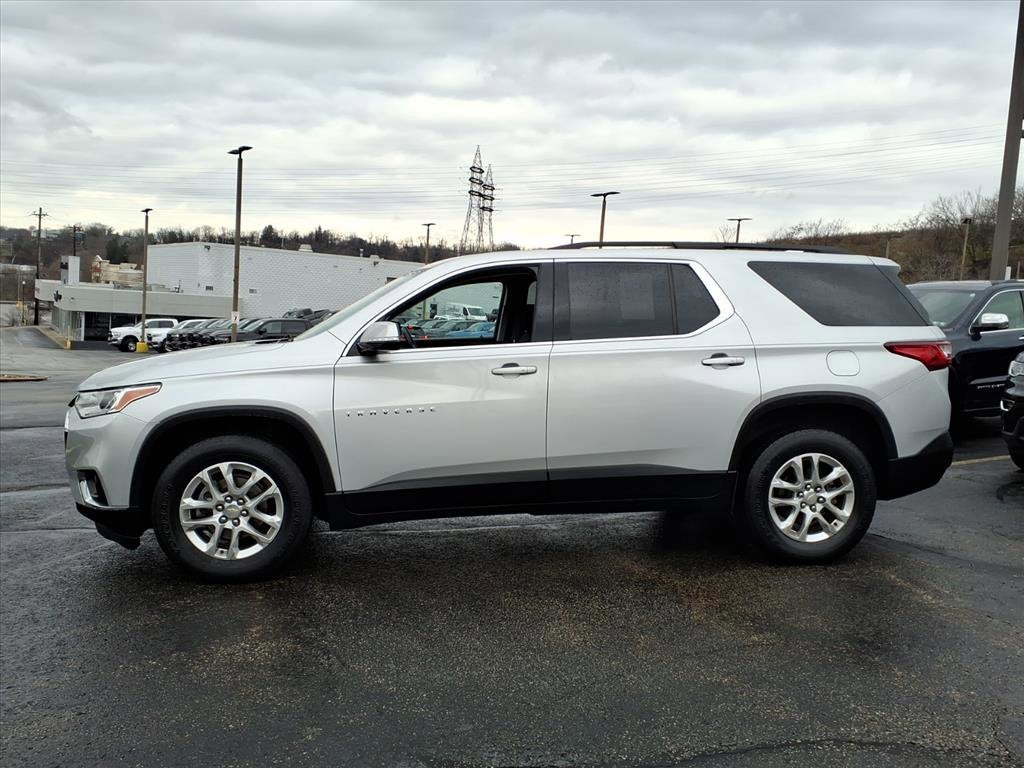 2020 Chevrolet Traverse LT Cloth