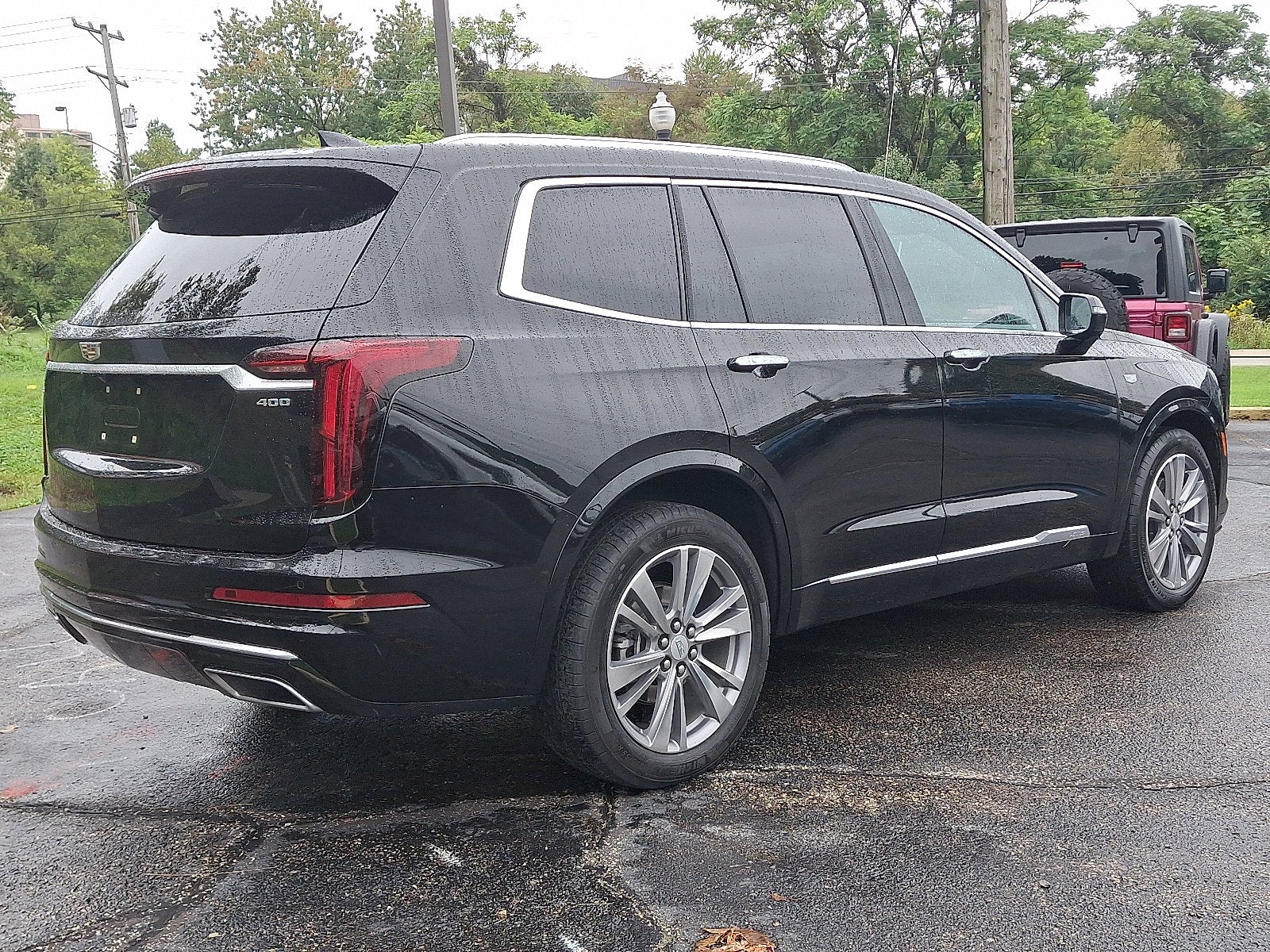 2025 Cadillac XT6 FWD Premium Luxury