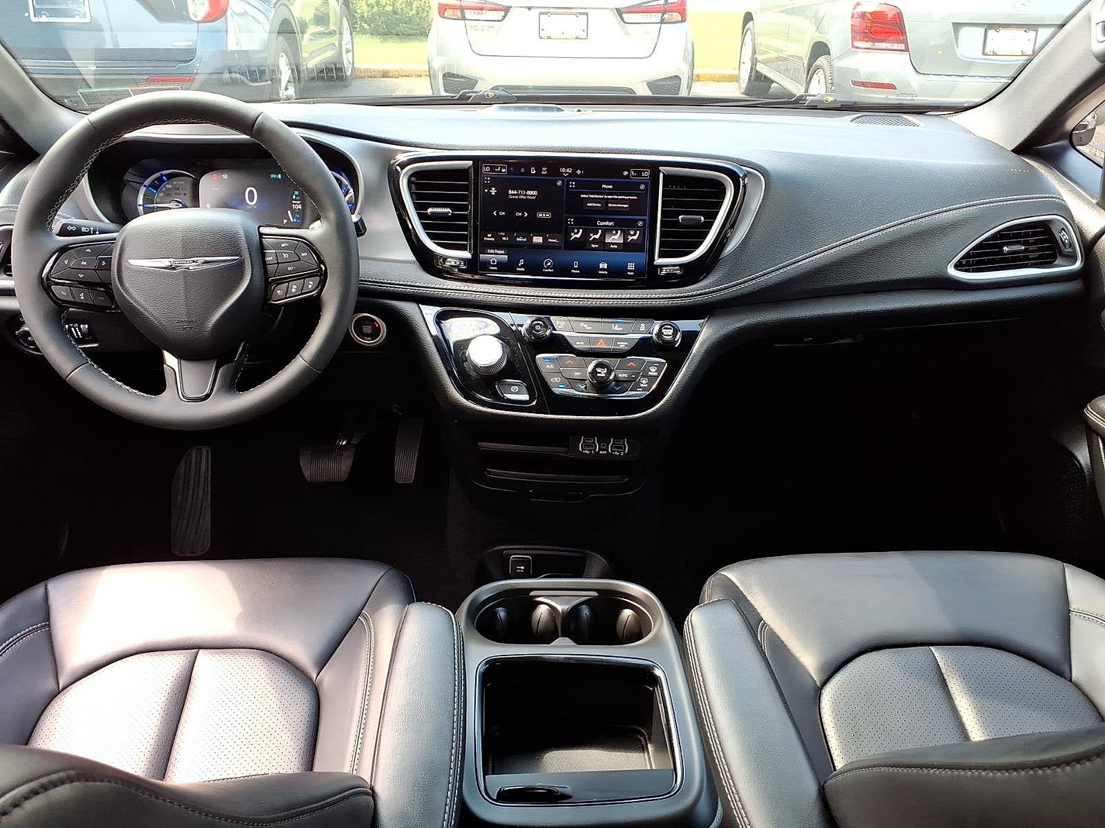 2023 Chrysler Pacifica Hybrid Touring L