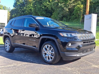 2022 Jeep Compass Latitude Lux