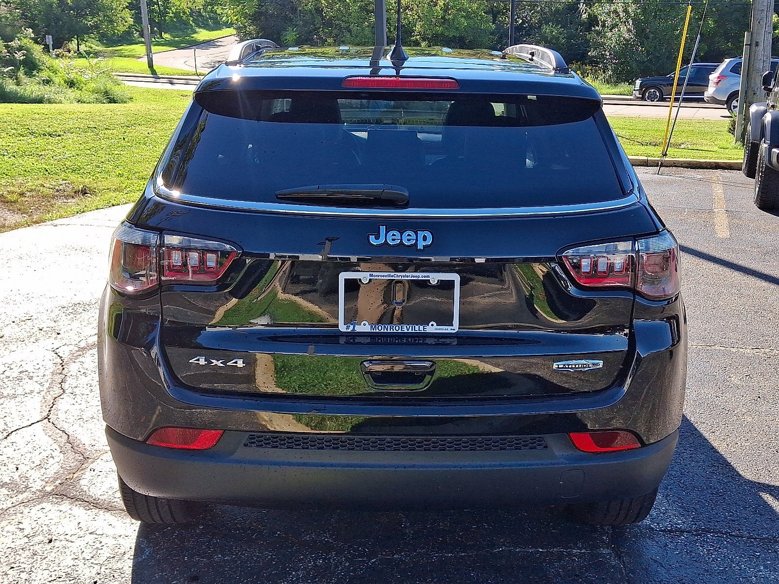 2022 Jeep Compass Latitude Lux