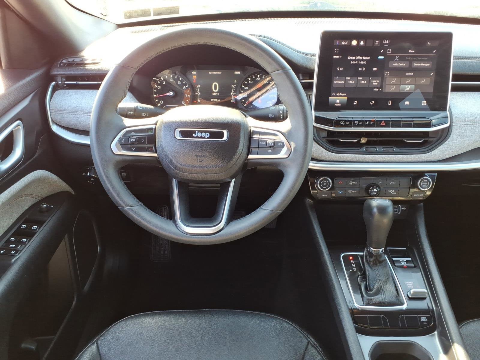 2023 Jeep Compass Latitude Lux