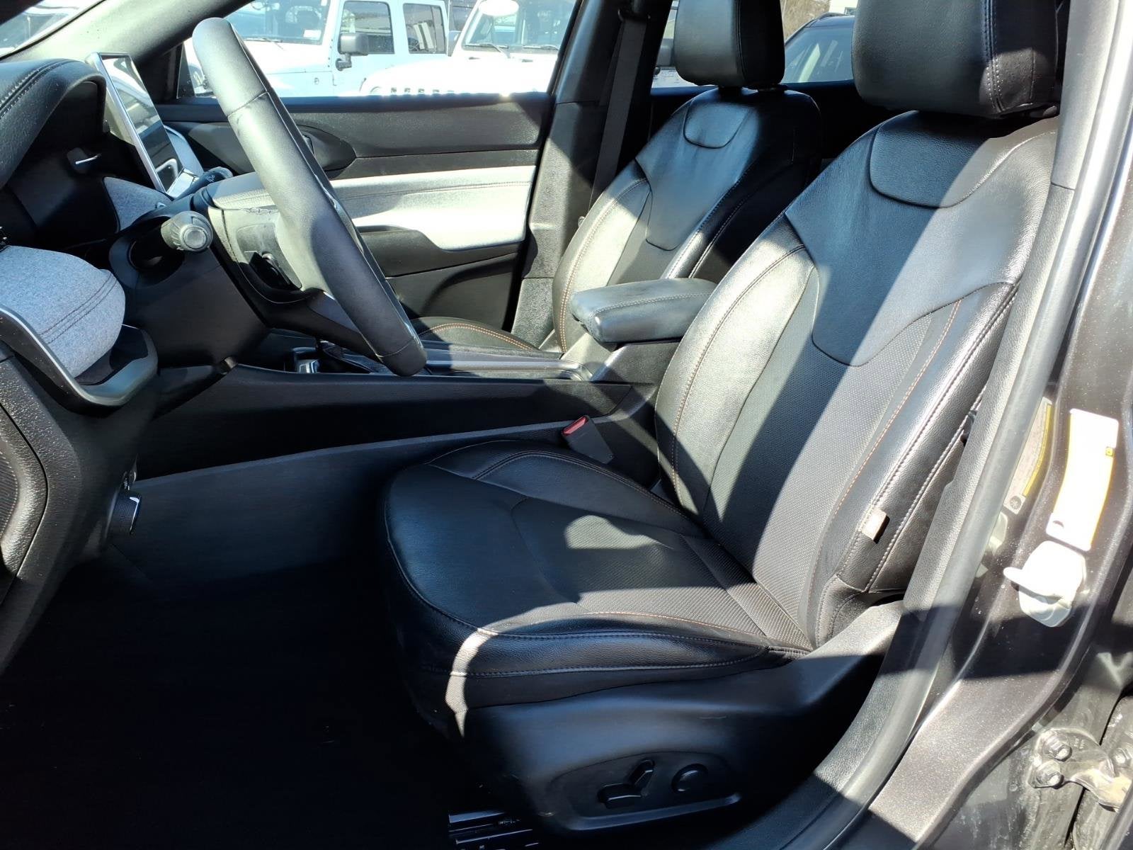 2023 Jeep Compass Latitude Lux