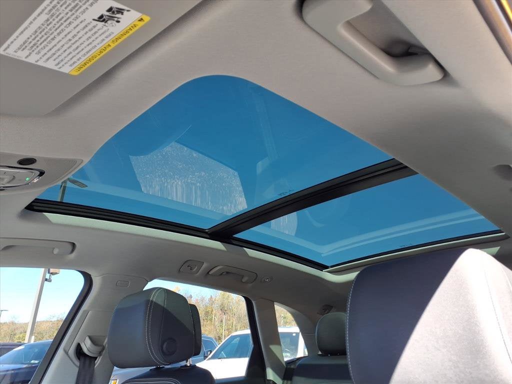 2022 Audi Q5 S line Premium Plus