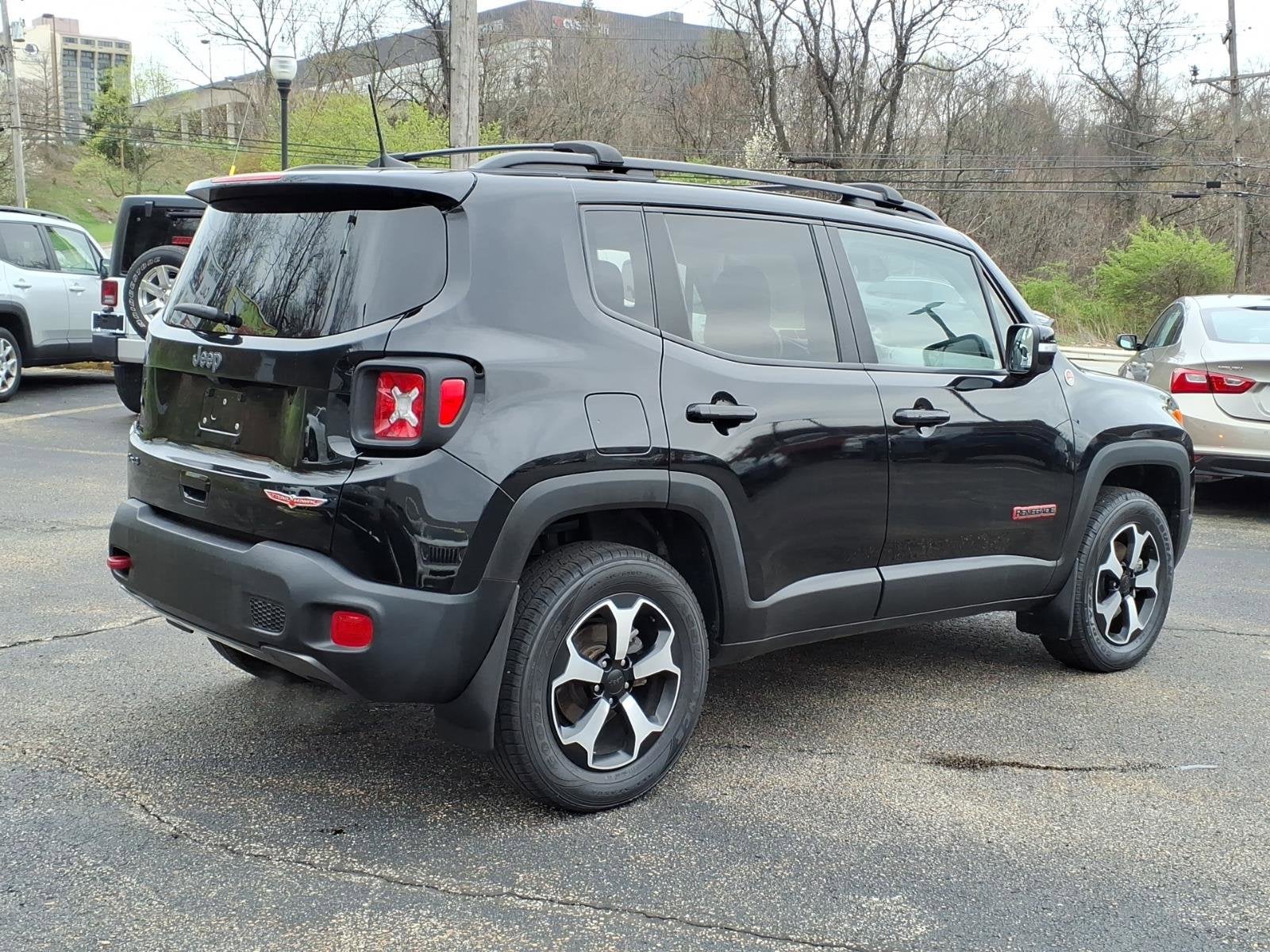 2022 Jeep Renegade Trailhawk